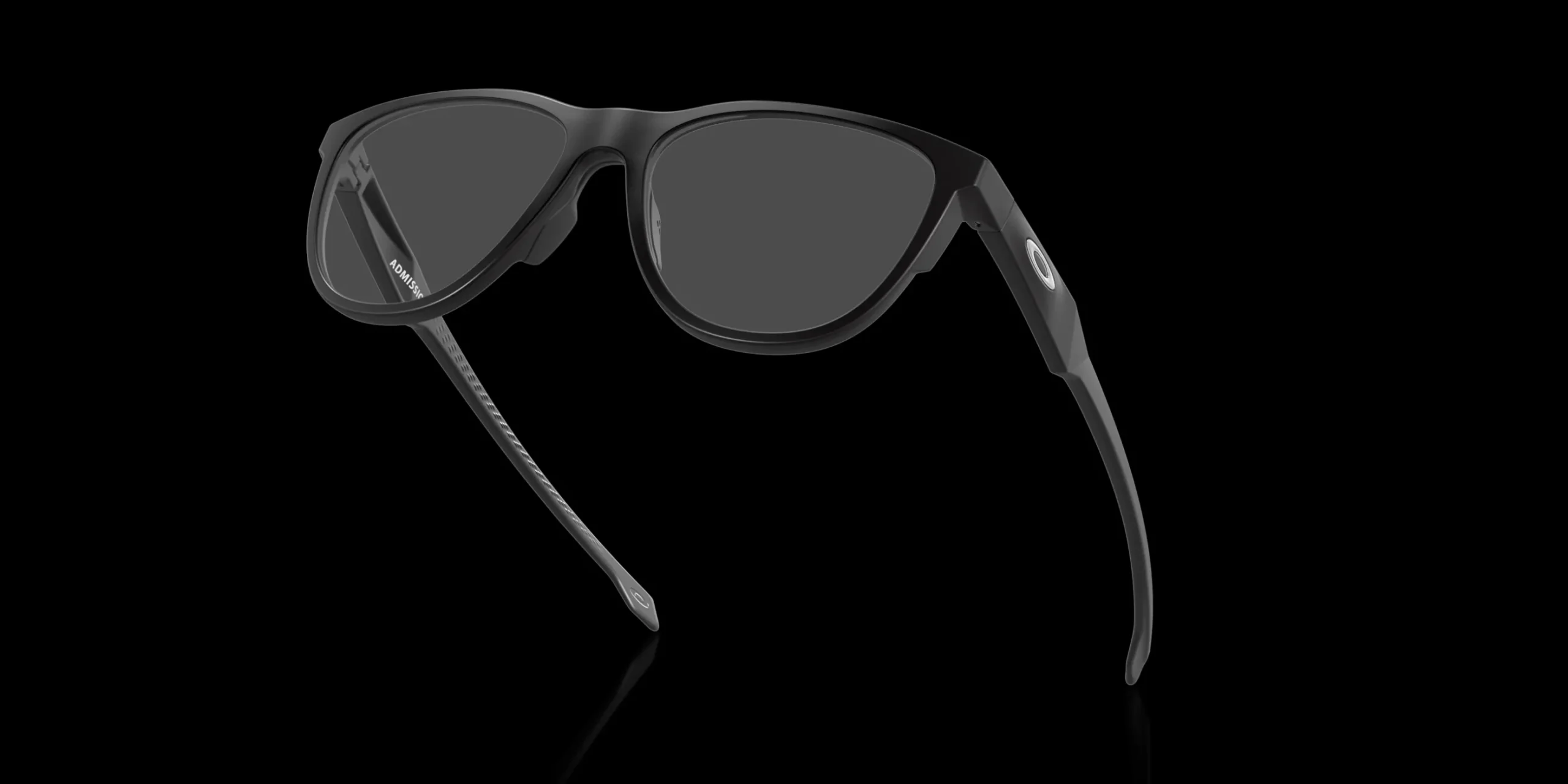 Admission<Oakley Online
