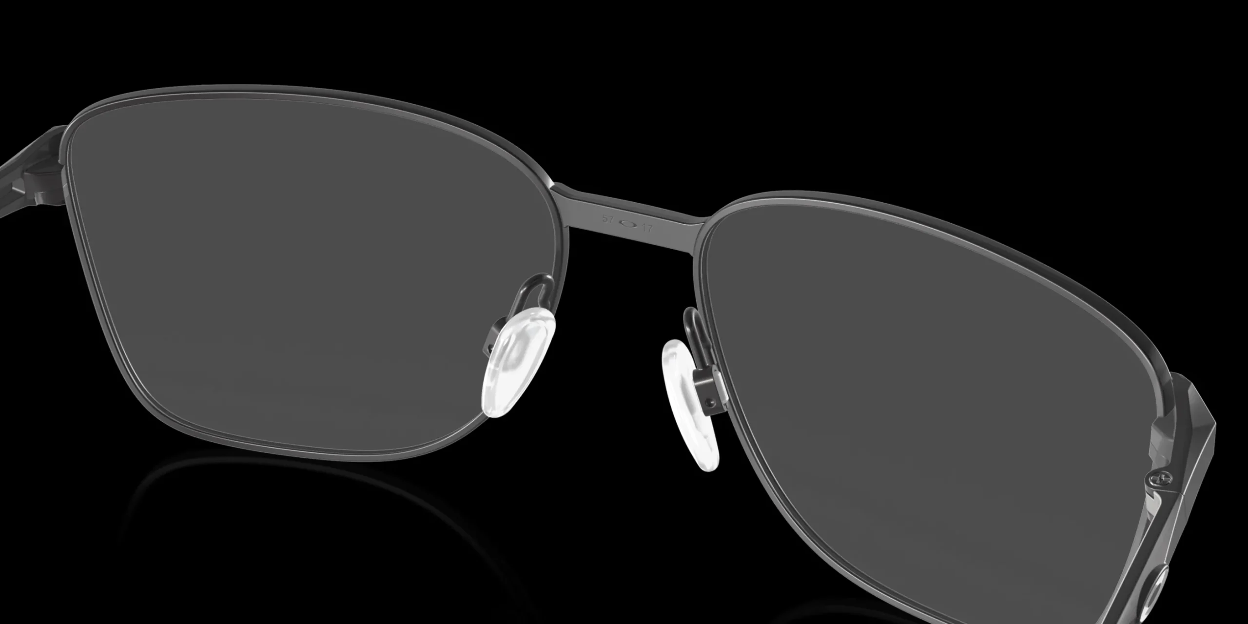 Dagger Board<Oakley Store