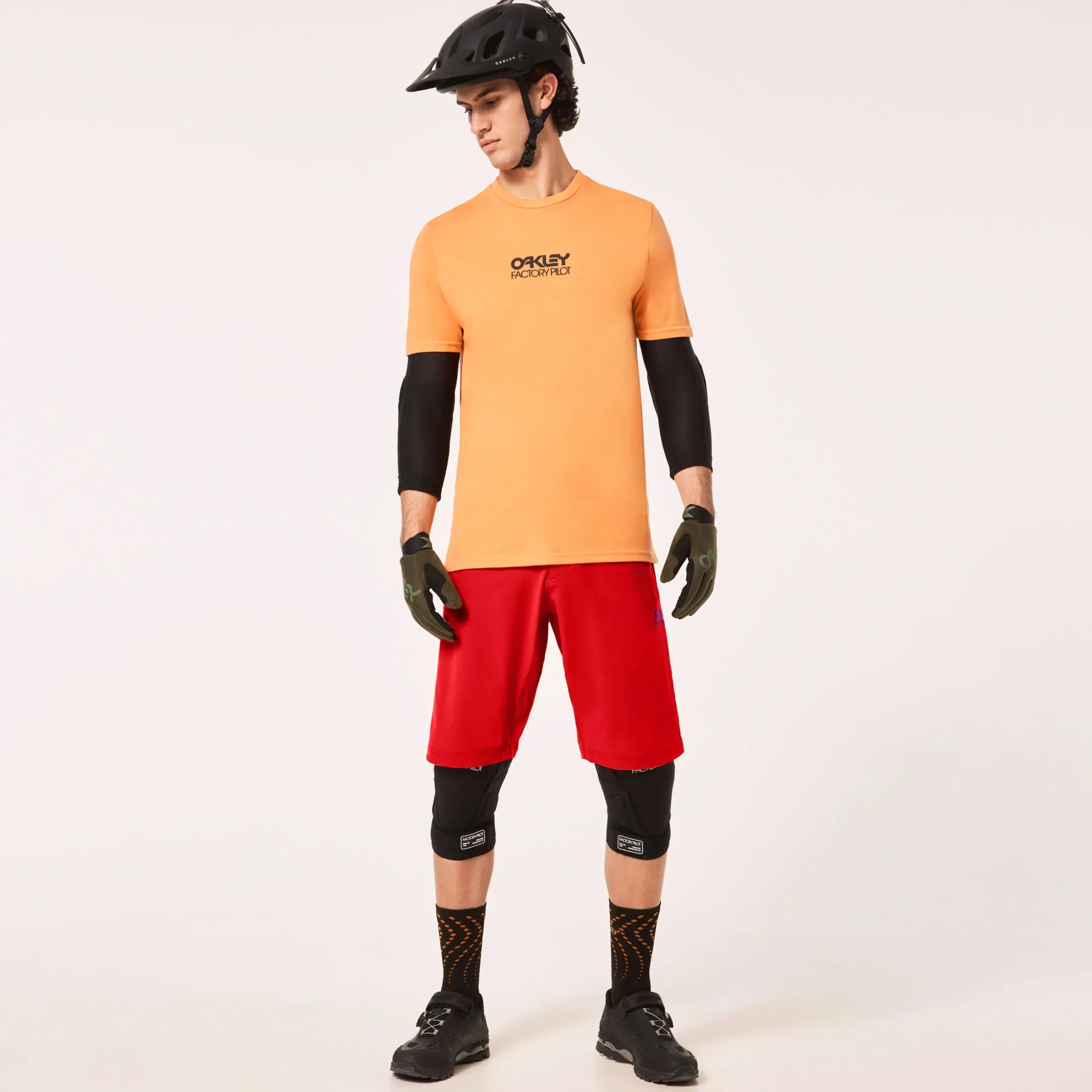 Factory Pilot Lite Short I<Oakley Clearance