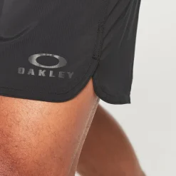 Fast Track 6<Oakley New
