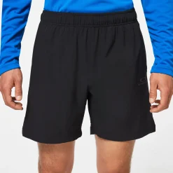 Foundational 7 Short 2.0<Oakley Hot