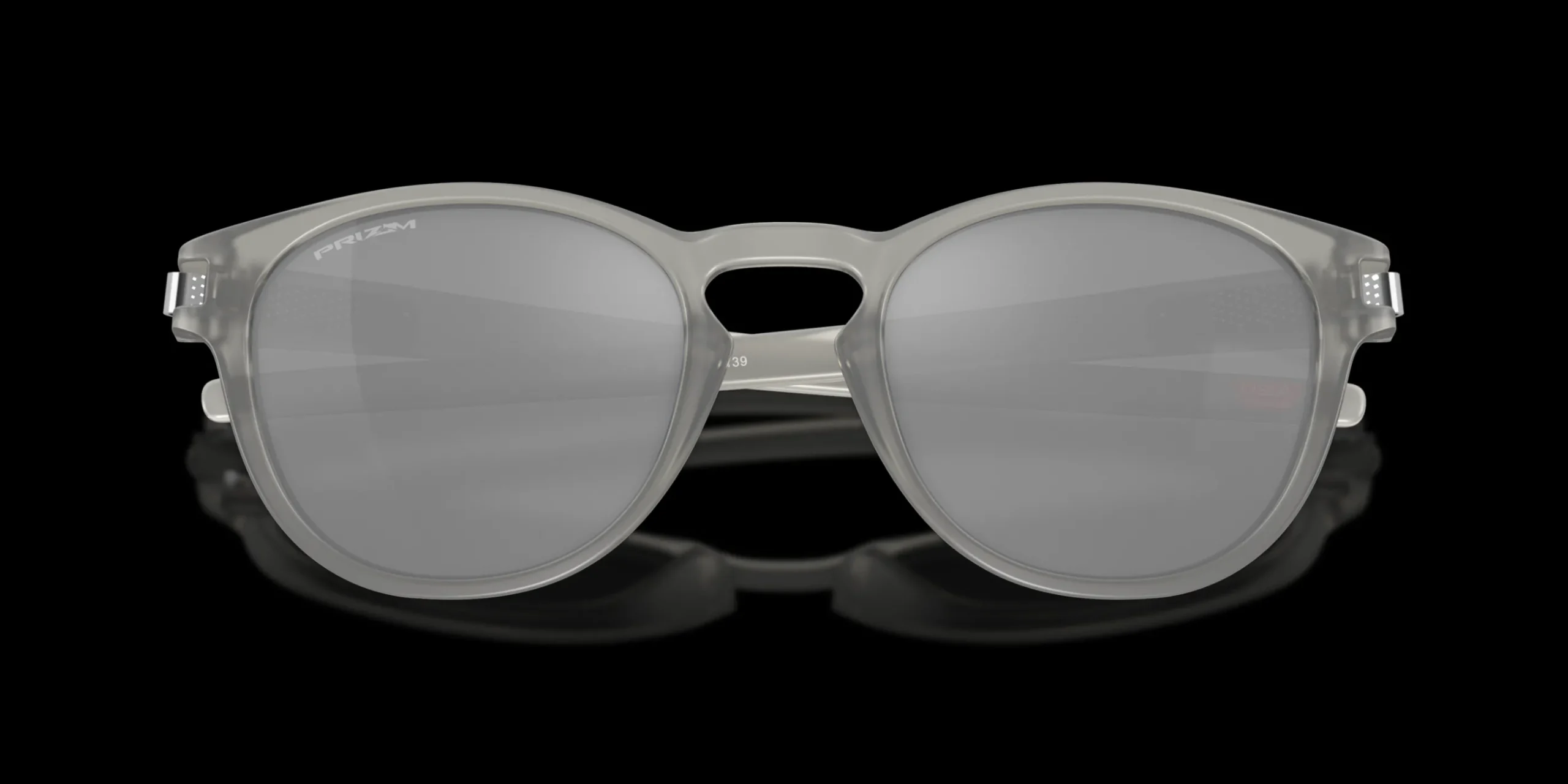 Latch™ (Low Bridge Fit) High Resolution Collection<Oakley Store