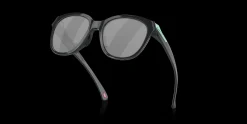 Low Key<Oakley Shop