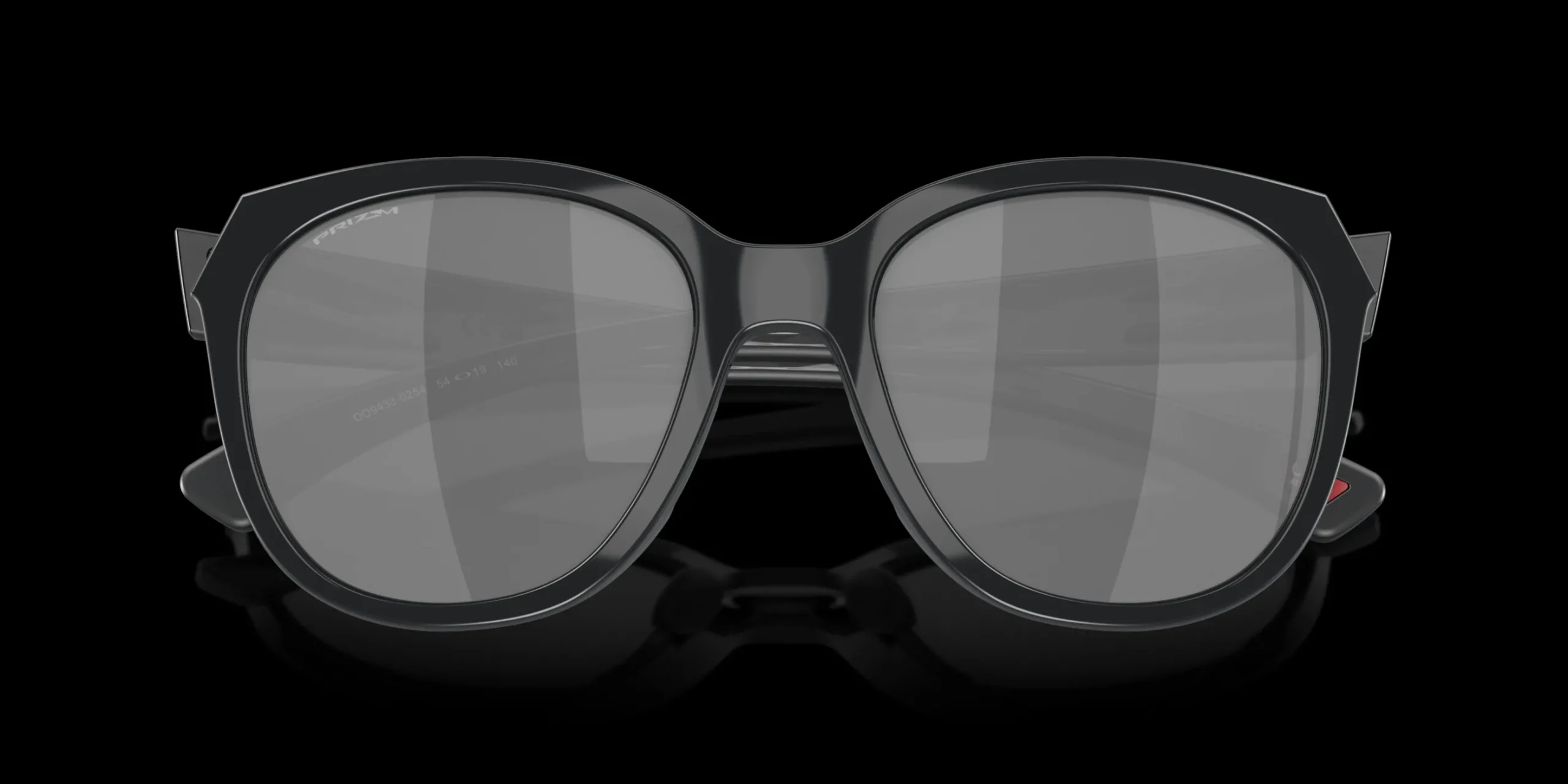 Low Key<Oakley Shop