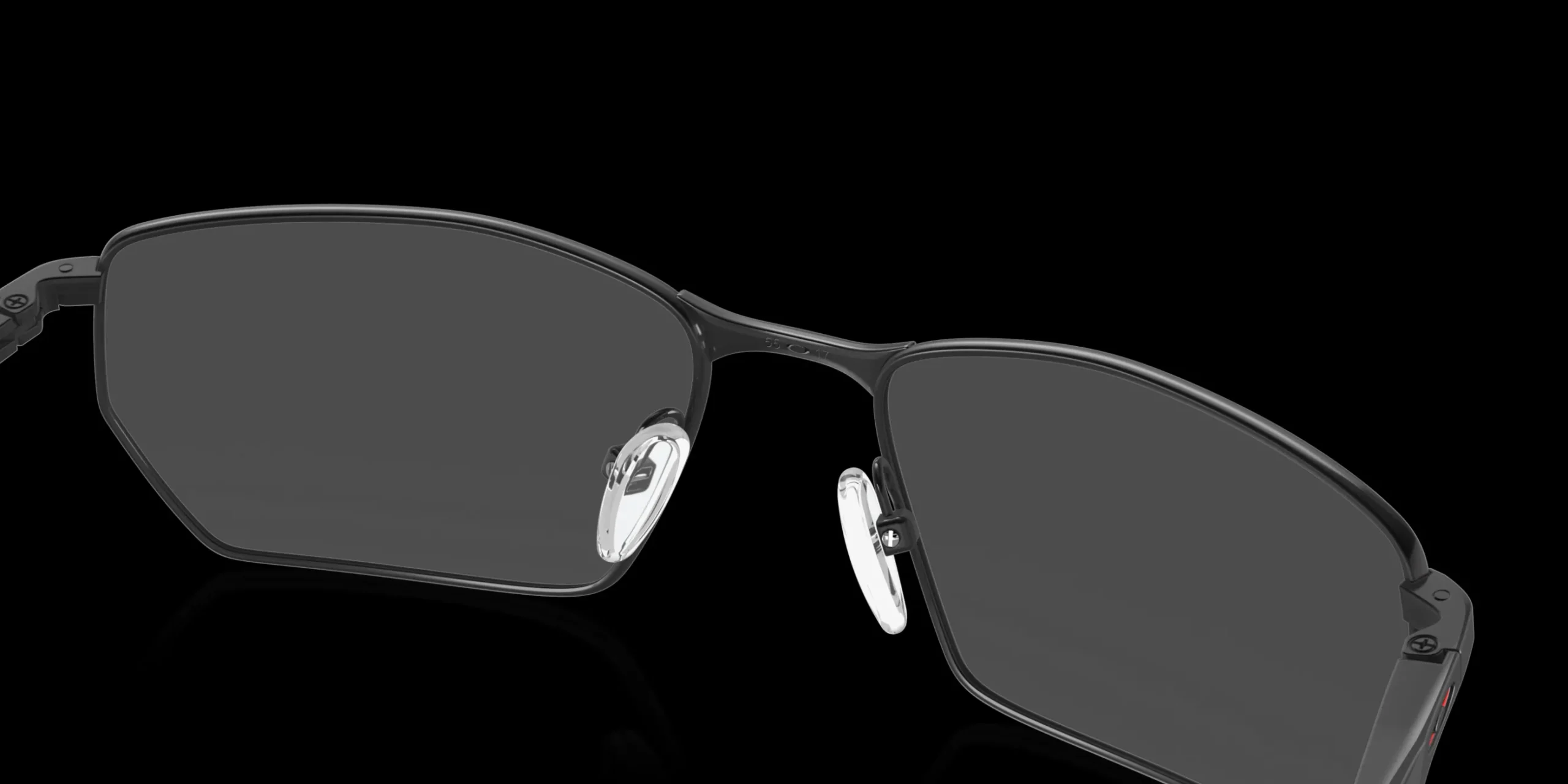 Monohull<Oakley Sale
