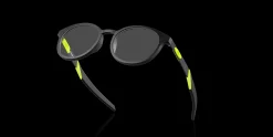 Round Out (Youth - Low Bridge Fit)<Oakley Store