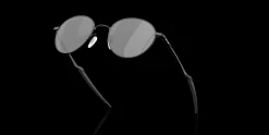 Terrigal<Oakley Shop